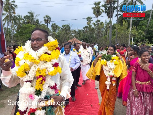 சிறப்பாக இடம்பெற்ற, புங்குடுதீவு அம்பலவாணர் கலைப்பெருமன்றத்தின் இ. இளங்கோவனின்  மணிவிழா நிகழ்வும், சேவைநலன் பாராட்டு விழாவும் 
